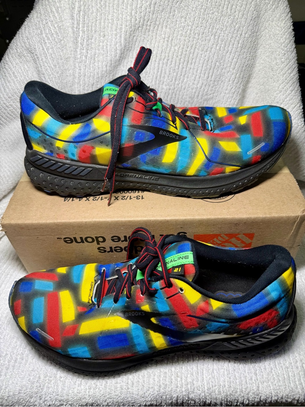 Brooks Adrenaline GTS 21 Victory Collection Men’s Size 12 D Multicolor Running